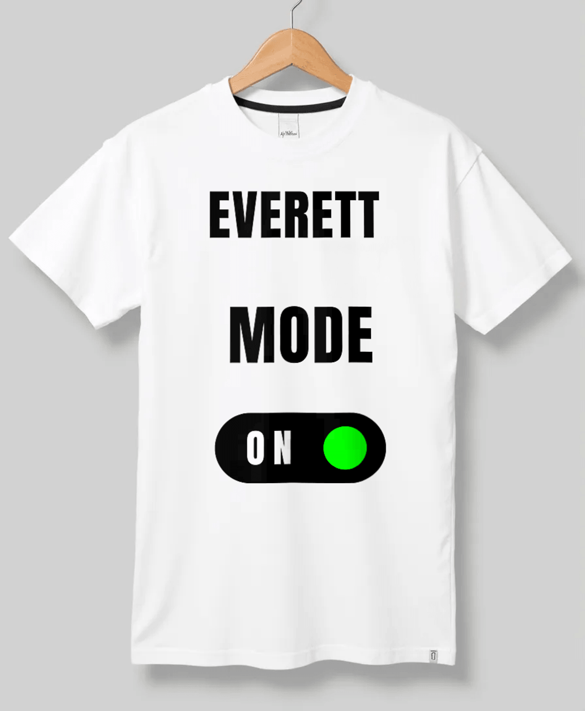 EVERETT's Personalized T-Shirt - MODE ON Design
