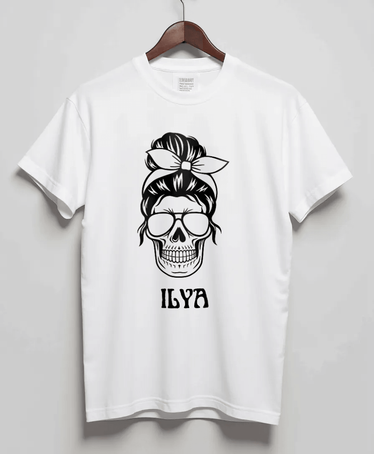 Personalized ILYA Skull Illustration T-Shirt